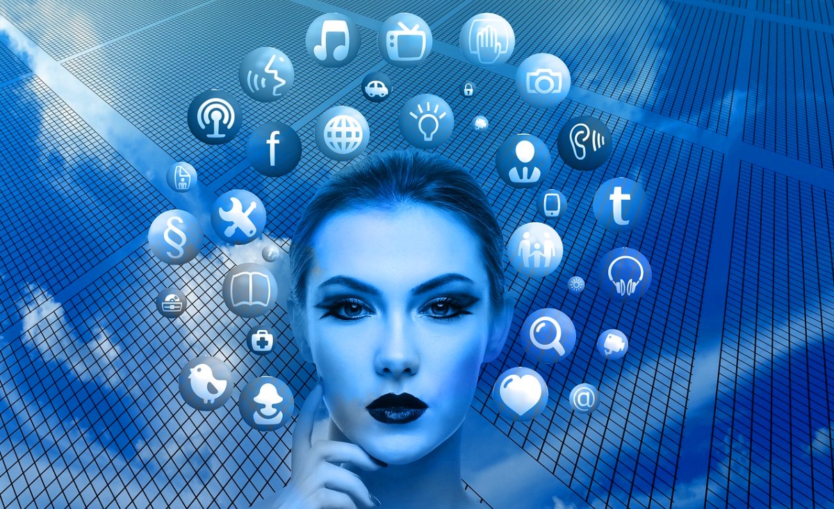 woman-icons woman 1446557 1280 1200x628 1