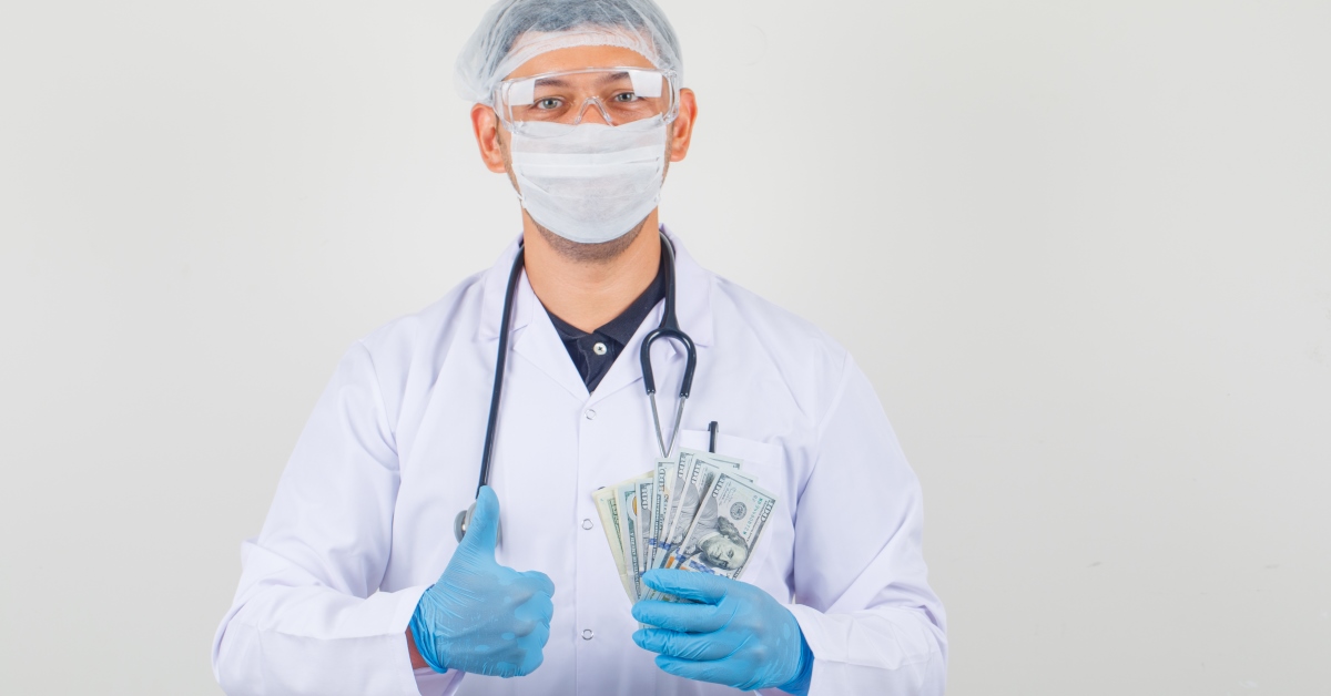 doctor money freepik 1200x628 1